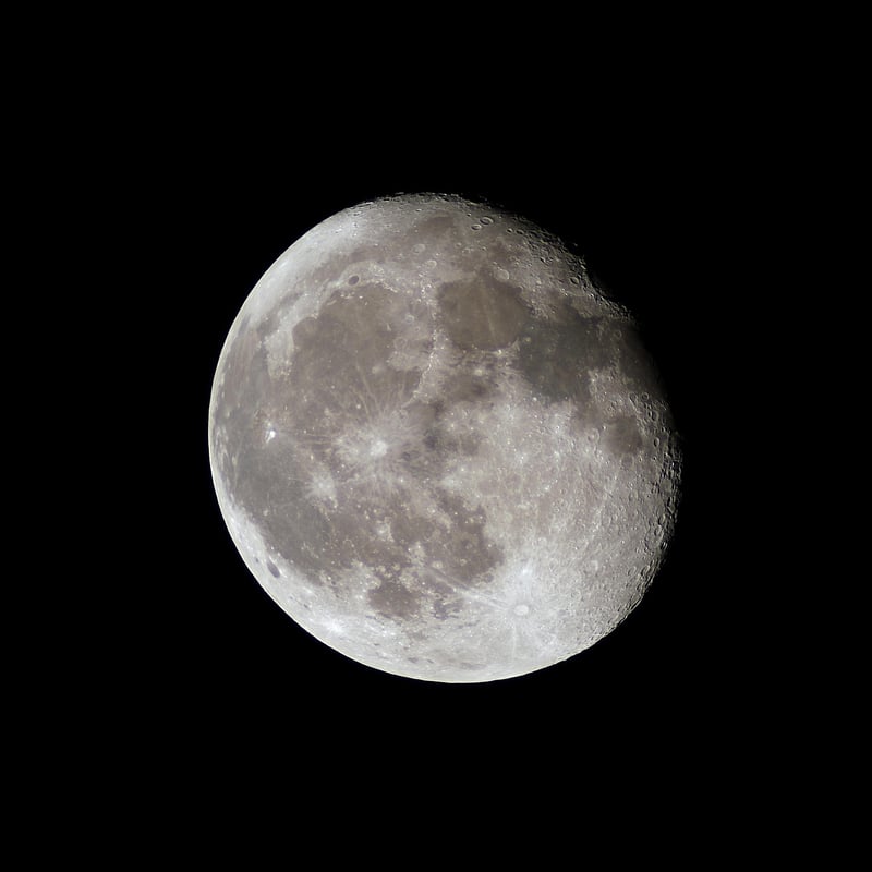Lunar Lightings